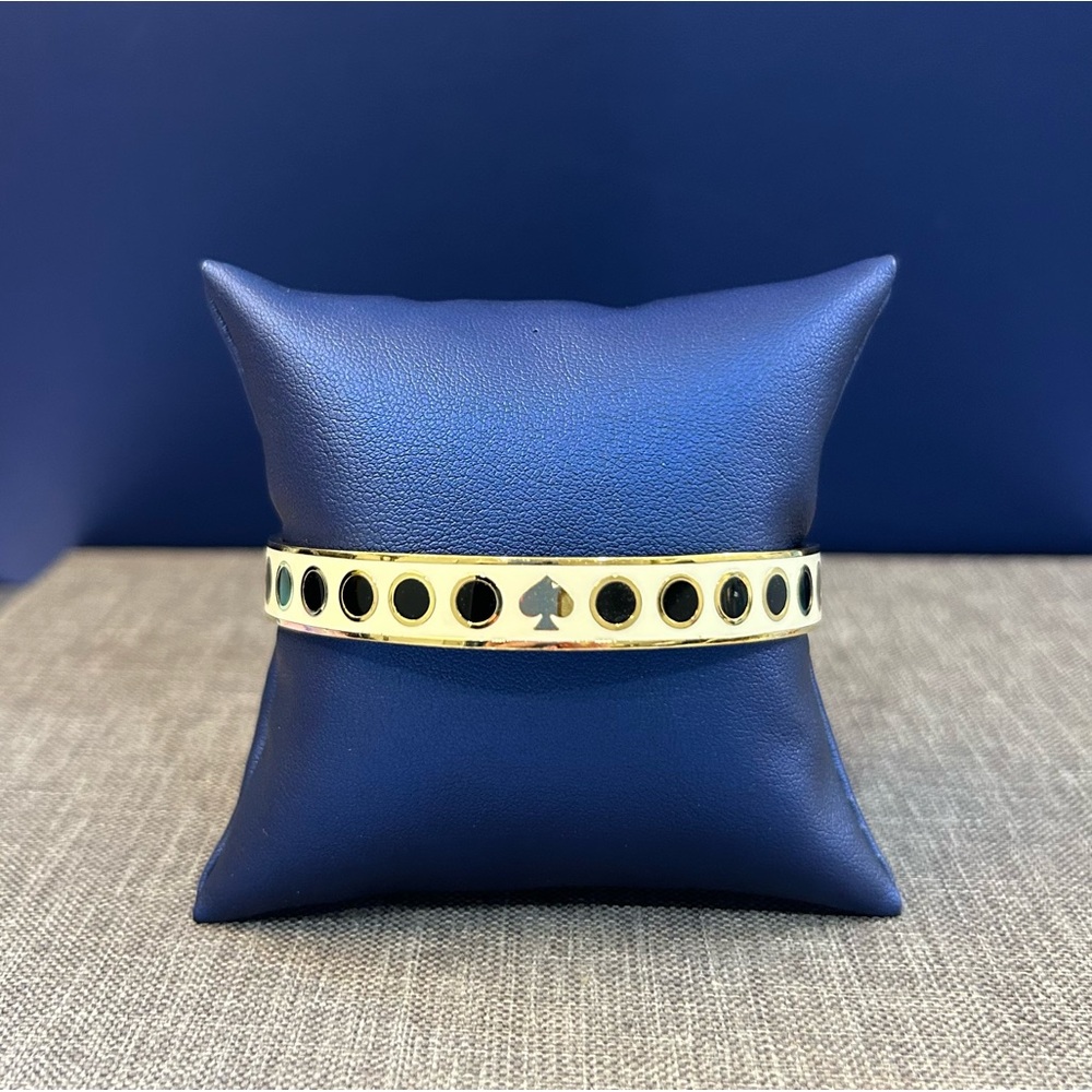 Kate Spade ♠️ IN THE SPOTLIGHT Enamel Bangle Bracelet